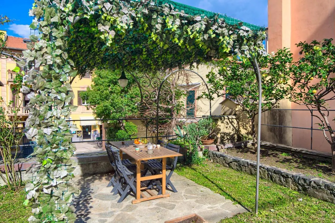 Alice House Apartment Levanto