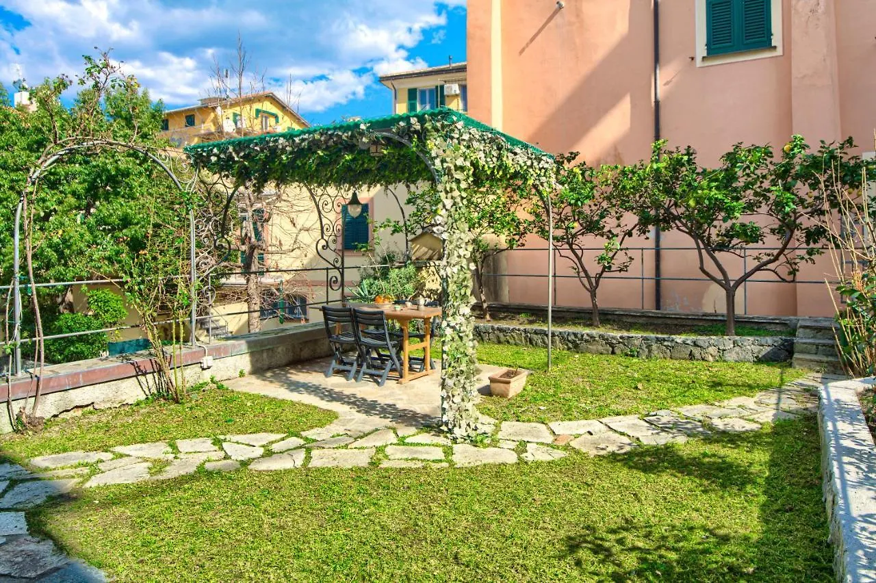 Alice House Apartment Levanto